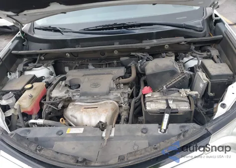 2017 Toyota Rav4 Xle z USA, uszkodzony, nr VIN 2T3WFREV5HW404324